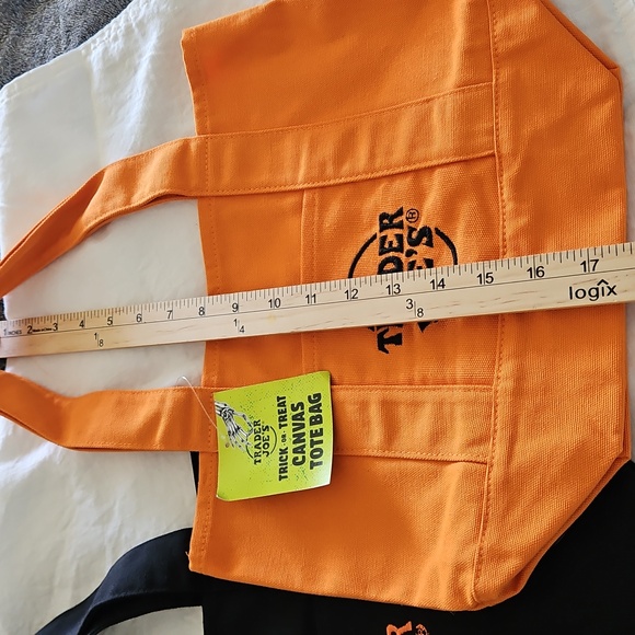 Trader Joe’s Mini Canvas Tote, Set of 2, Halloween colors, NWT - Picture 3 of 9